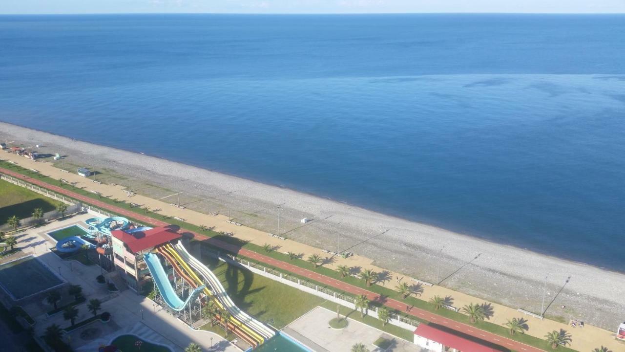 Pure Wellness Sea-View Beluga & Dolphin Luxury Hotel Apartments Batumi Exterior foto